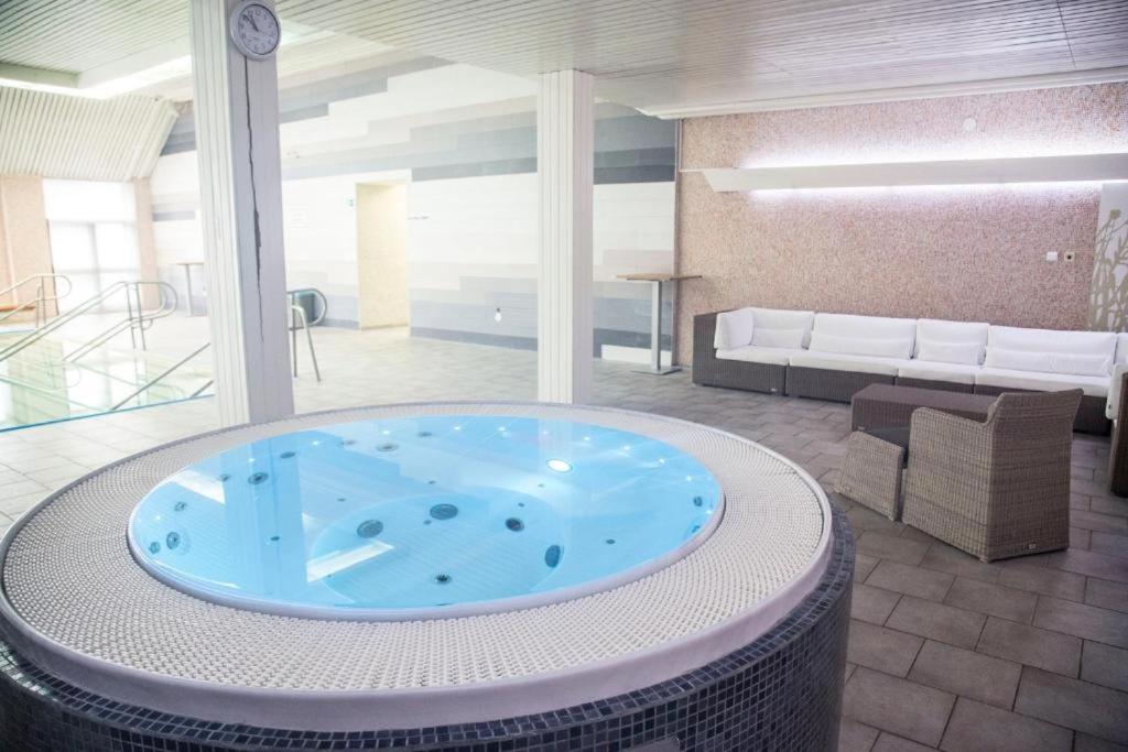 Wellness Hotel Orlík Kozarovice Exterior foto